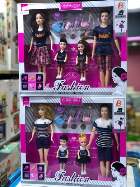 عائله باربي